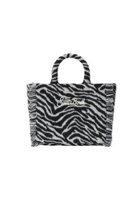 Sac fourre-tout à motif zèbre en tissu doux et texturé, couleurs noir et blanc, détails en frange le long des bords, et un logo bien en évidence.