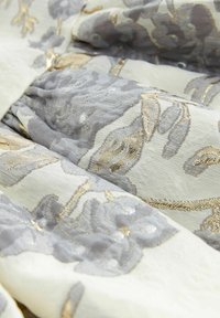 Next FLORAL PROM - Kokteilikleit/peokleit - gold silver grey