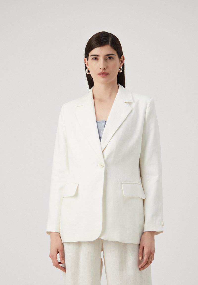 Malina VERA FITTED - Blejzer - white