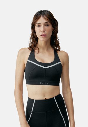 Top - black