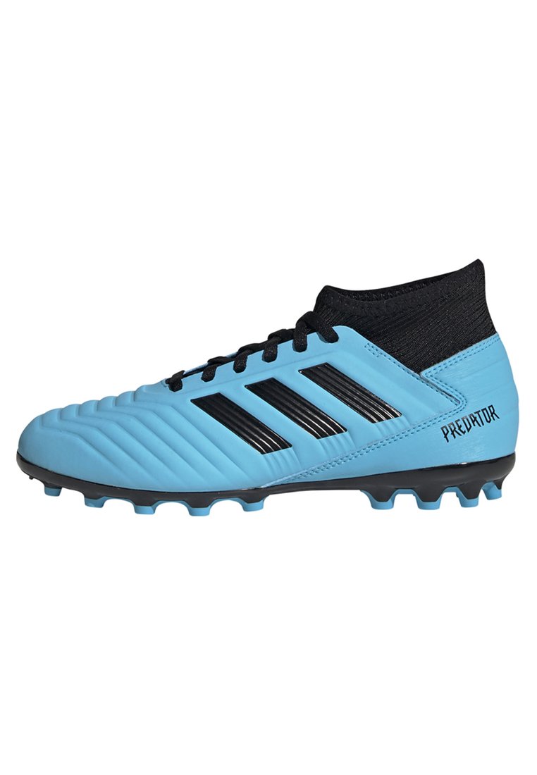 predator artificial grass