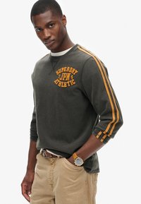 Superdry & Co ATHLETIC STRIPED LONG SLEEVE - Longsleeve - washed black