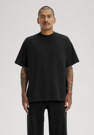 Levi's®, RED TAB VINTAGE TEE - Тениска с щампа - mineral black