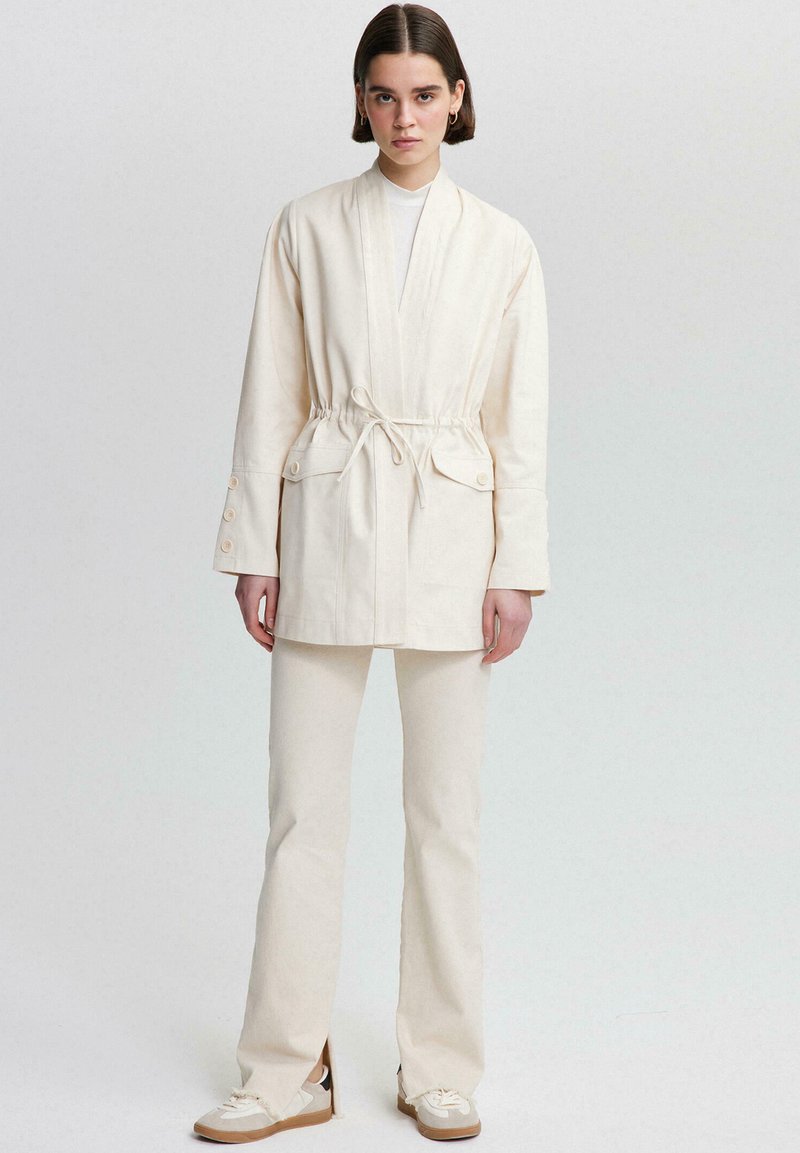 Touché Privé Halflange jas graniet