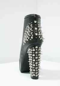 Jeffrey Campbell Botines de tacón - black