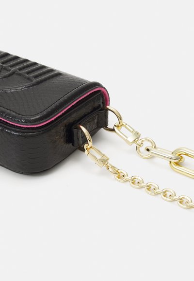 CHIARA FERRAGNI EYELIKE BAGS - Skulderveske - black