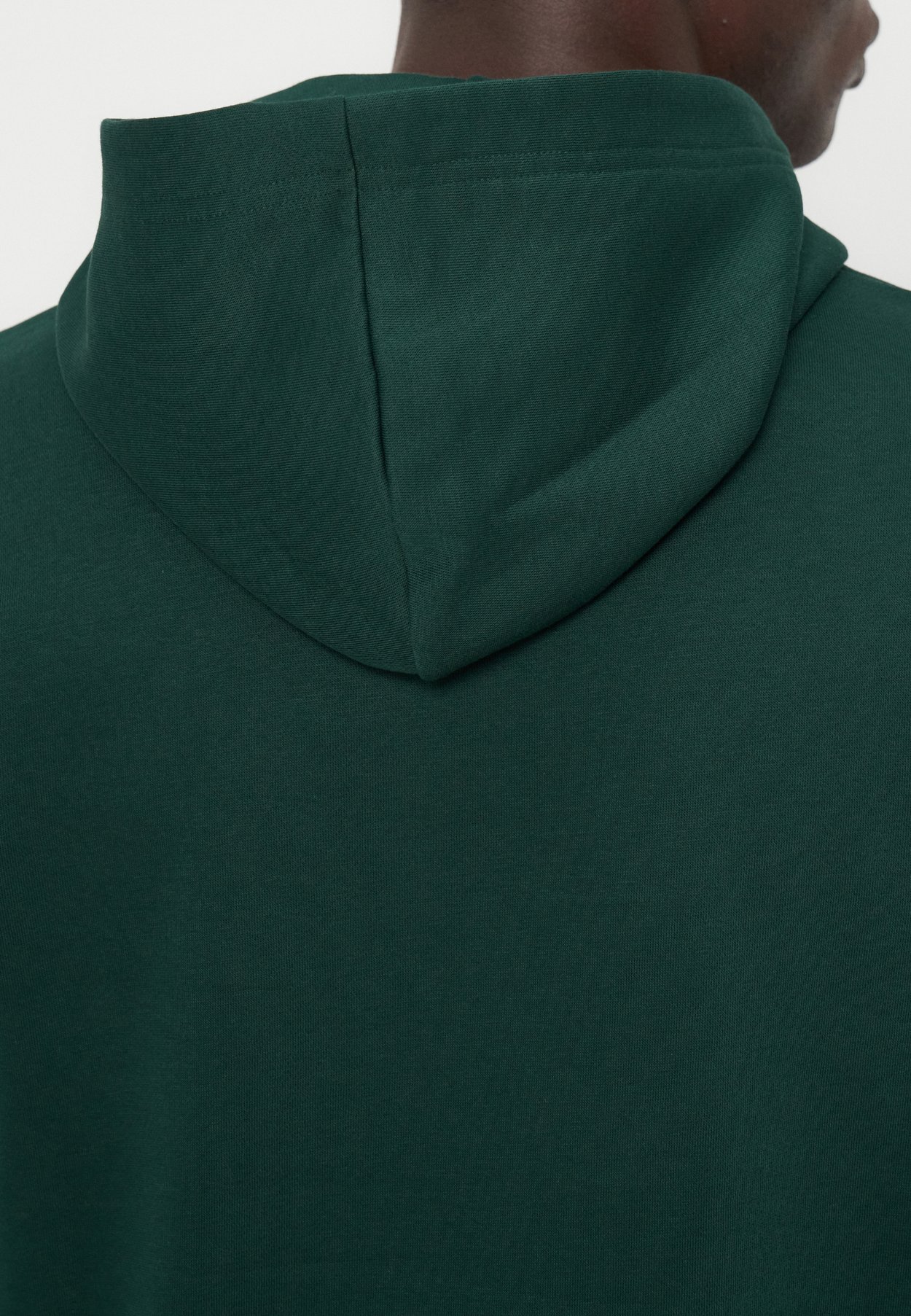 Kapuzenpullover