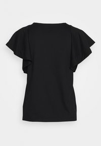 Czarny t-shirt z falbanowymi rękawami, okrągłym dekoltem i luźnym krojem. Wykonany z miękkiej tkaniny, o gładkiej fakturze, bez widocznych wzorów.