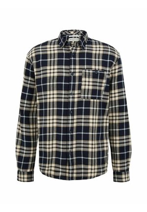 Męska koszula z długim rękawem na guziki w kolorze granatowym, beżowym i białym z kratą oraz kieszenią na piersi na guzik.