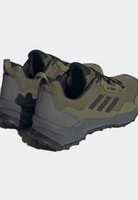 adidas Terrex Hikingskor - olive