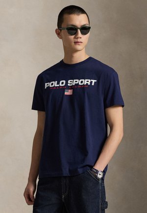 CLASSIC FIT POLO SPORT JERSEY T-SHIRT - Μπλουζάκι με στάμπα - cruise navy