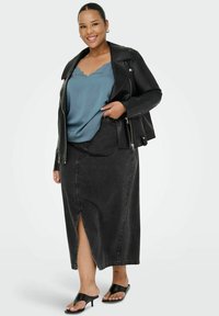 ONLY Carmakoma DEBBIE SINGLET jasnoniebieski