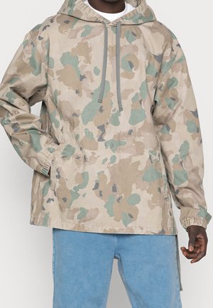 Lichte jas - beige