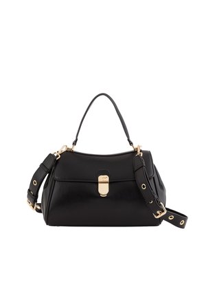 Sac à main en cuir noir avec fermoir doré, poignée supérieure et sangle d'épaule réglable avec ferrures dorées sur fond blanc.