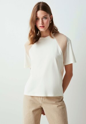CASUAL BLEND KNIT - T-shirt print - cream