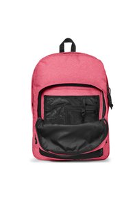 Sac à dos rose avec une finition texturée, doté d'une poche avant zippée noire et d'organisateurs en maille à l'intérieur, ainsi qu'une poignée de transport sur le dessus.