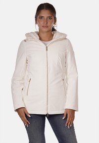 Giacca bianca con zip e cappuccio. Realizzata in tessuto liscio, presenta zip dorate e tasche laterali. Vestibilità rilassata con una silhouette leggermente conica.