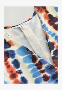 Non selezionato, blue orange tie dye print