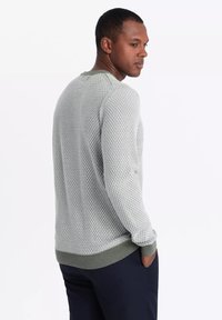 Ombre - Sweter