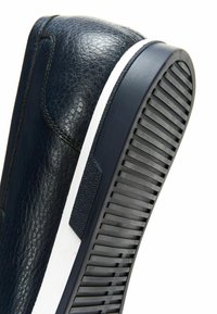 Derimod Instappers - dark blue