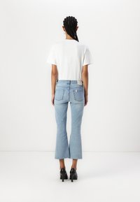 LIU JO AUTHENTIC FLY - Kavbojke na zvonec - blue denim