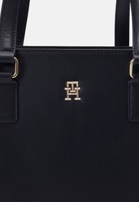 Tommy Hilfiger MONOTYPE TOTE - Borsa a mano - space blue