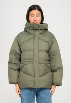 PECHINO - Winter coat - oliva