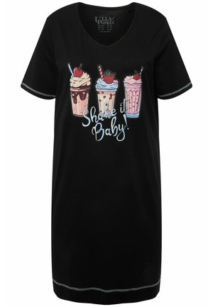 Abito nero a maniche corte con scollo a V e una grafica frontale di tre frappè con il testo "Shake it Baby!" in blu.