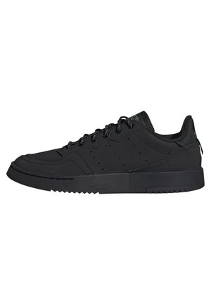 Sneakers - black