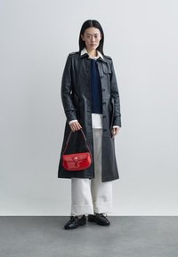 Bally BAGUETTE - Handväska - swiss red