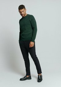 NO EXCESS CREWNECK - Strickpullover - dark green