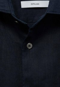 Thumbnail Image 6
