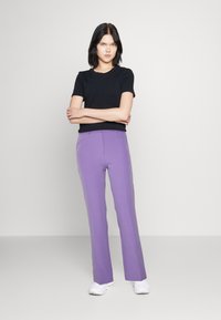 YAS YASBLURIS MW NOOS - Broek - bougainvillea