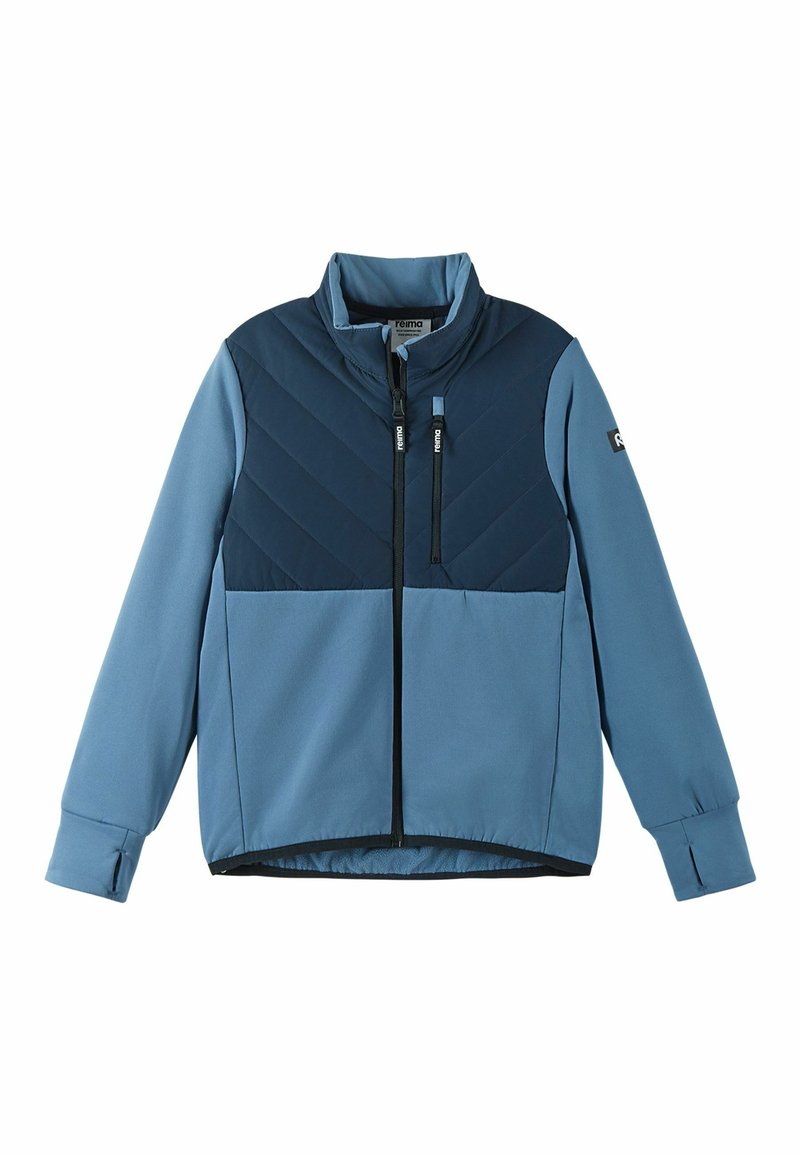 Giacca isolante azzurro chiaro con una sezione superiore trapuntata blu scuro, colletto rialzato, chiusura con zip e polsini elastici. Presenta un logo sulla manica.