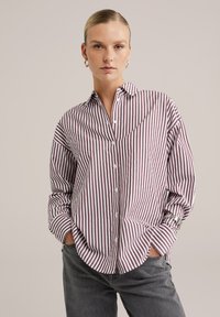 WE Fashion Overhemdblouse - vintage red