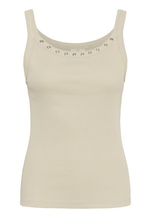 Top de damă bej, cu nervuri, cu bretele subțiri și guler rotund, având ținte metalice decorative aranjate pe guler.