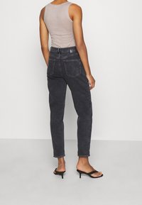 Mavi Džíny Straight Fit - moon washed
