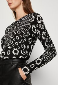 Desigual LUKA - Pullover - black
