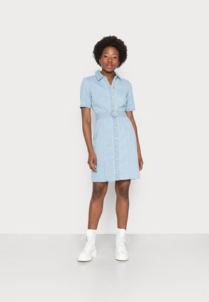 VMJULIE DRESS - Vestido vaquero - light blue denim