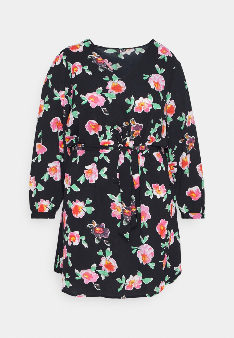 Vero Moda Curve Jurk zwart Vero Moda Curve Jurk zwart