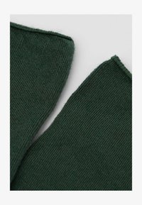 Non selezionato, green