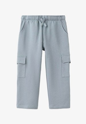 Pantalon en polaire bleu clair avec ceinture élastique, cordon de serrage, poches latérales et poches cargo sur les deux jambes.