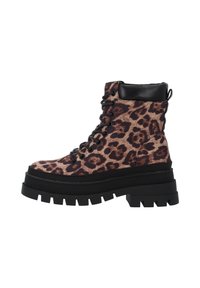 Stivaletti alla caviglia con stampa leopardata, suola spessa nera, lacci robusti e colletto imbottito nero per un maggiore comfort. Design in tessuto testurizzato.