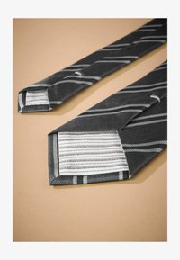 Non sélectionné, grey