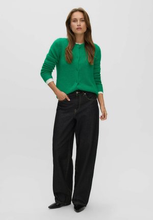 Vero Moda, VMNOVAH LS O-NECK BUTTON CARDI GA NOOS - Gilet - jolly green