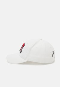 Fiorucci HEART PATCH BASEBALL HAT - Boné - white