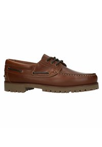 Braune Lederschuhe mit runder Zehenpartie, gestickten Details, schwarzen Schnürsenkeln und einer strukturierten Gummisohle mit tiefen Profilen für besseren Halt.