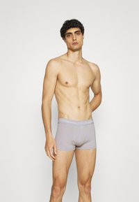Calvin Klein Underwear LOW RISE TRUNK STRETCH 3 PACK - Cuecas boxer - blue