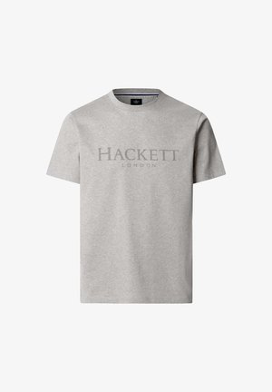 Jasnoszary t-shirt z krótkim rękawem z logo „Hackett London” nadrukowanym na środku z przodu w nieco ciemniejszym odcieniu.