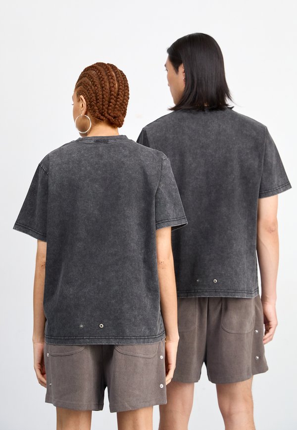 SCRIPT UNISEX - Print T-shirt3